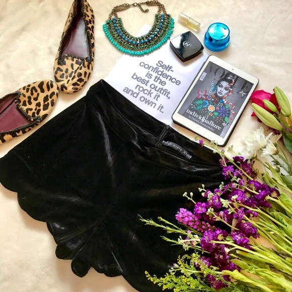 Necessary Clothing Pants - ♥️SALE♥️ Scalloped velvet shorts